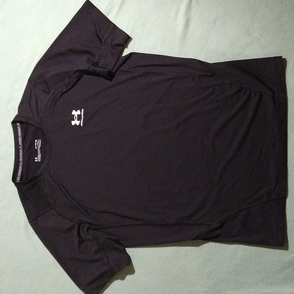 Under Armour short sleeve